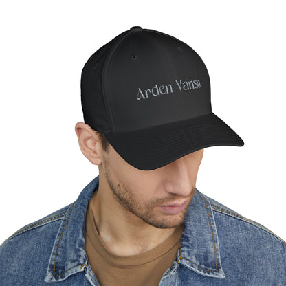 Reign Supreme Cap — Black
